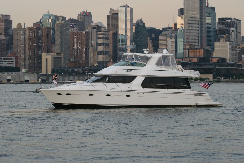 yacht charters nyc